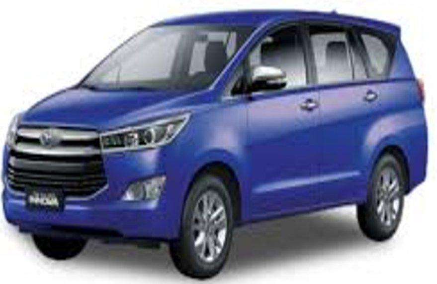 SUV Innova